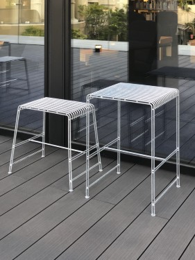 stool_table_for_terrace